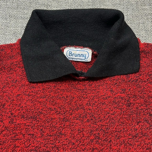 90s Vintage Grandpa Sweater with Black Collar Detailing - Picture 14 of 17